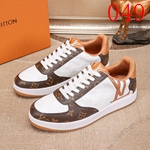 ルイヴィトン スニーカー スーパーコピー